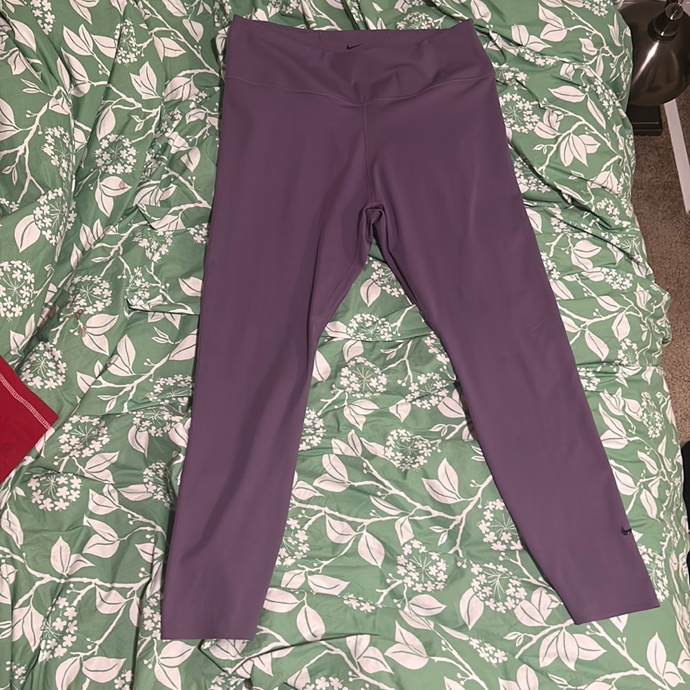 NIKE LEGGINGS NEW